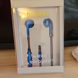 Heyday Stylish Blue Wired Earbuds